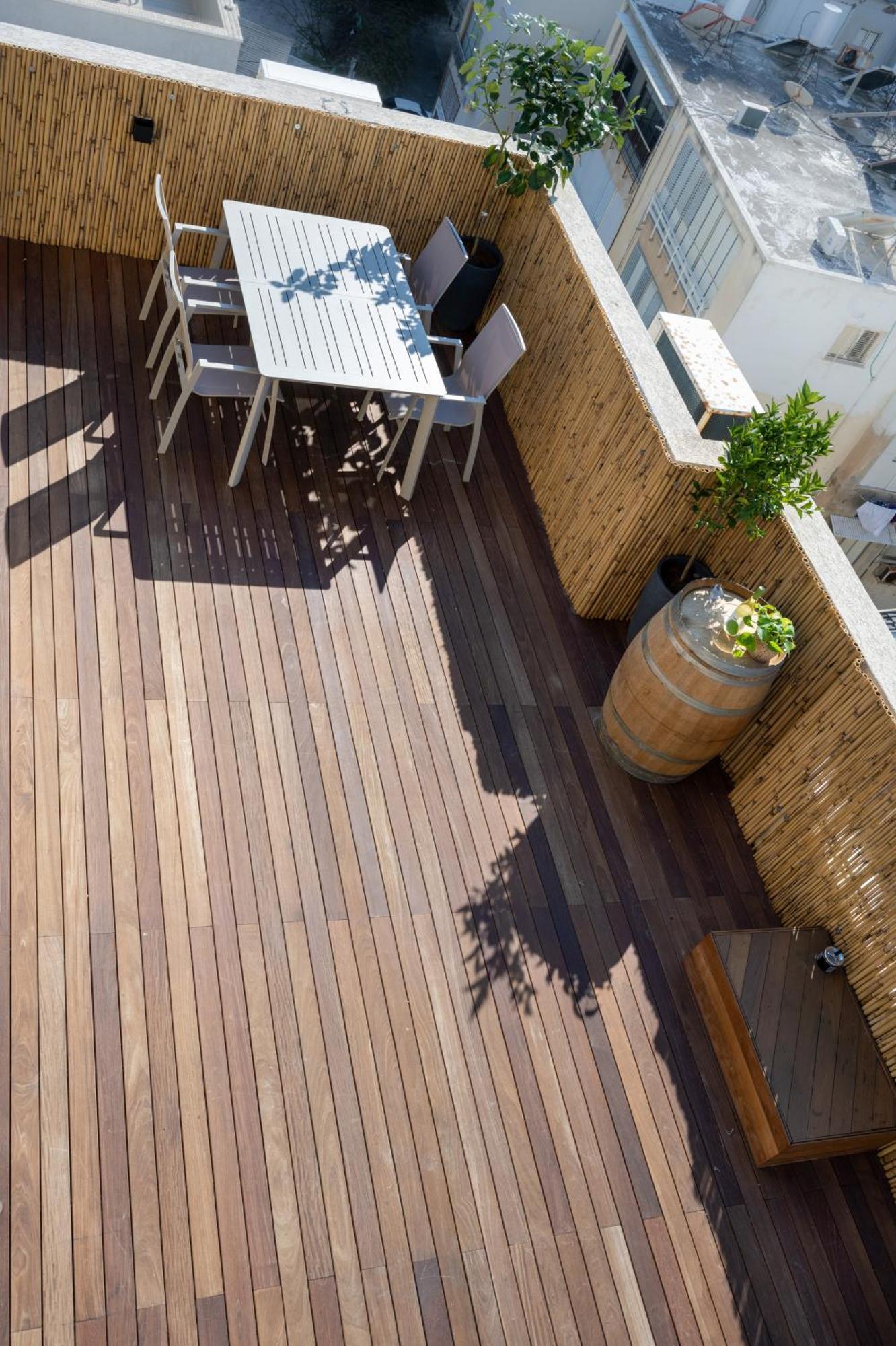 Roof Top 3 Floors Нетания Экстерьер фото
