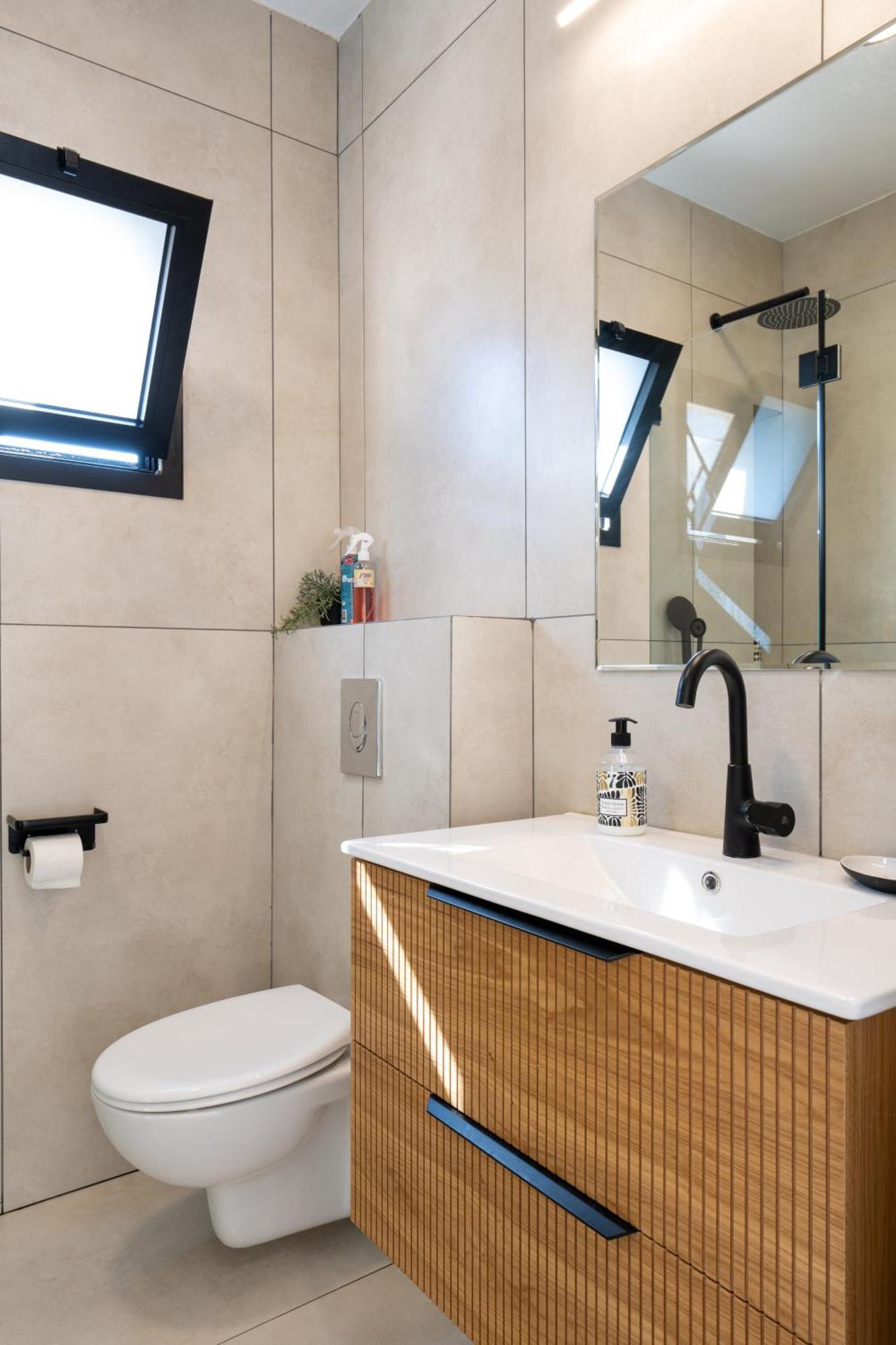 Roof Top 3 Floors Нетания Экстерьер фото