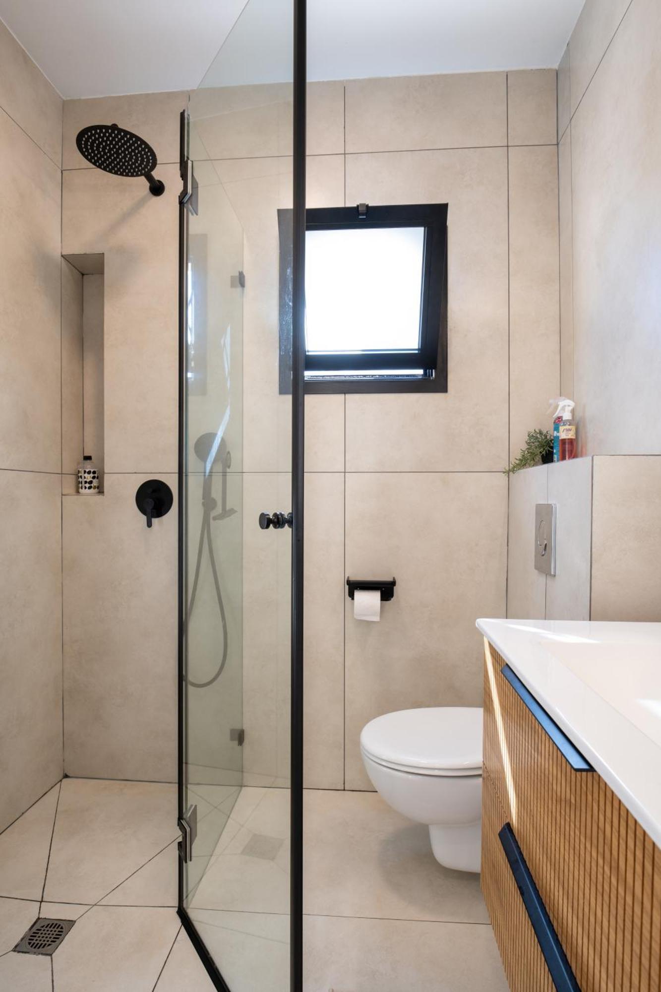 Roof Top 3 Floors Нетания Экстерьер фото
