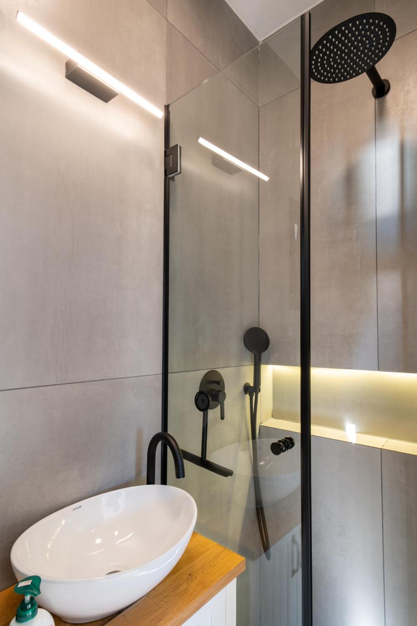 Roof Top 3 Floors Нетания Экстерьер фото